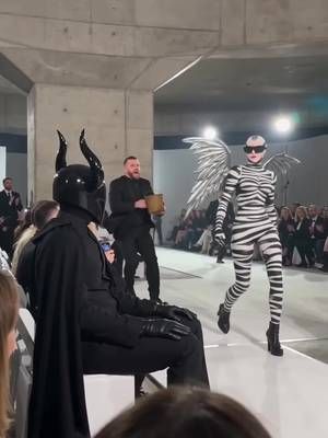 Heckler confronts Messiah Vrilya Jarac at fashion show!!! 🤯  @Vrilya Jarac